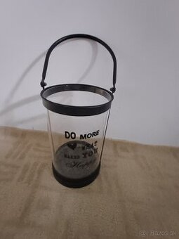 Dekoračný lampáš