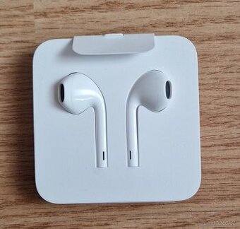 Predam sluchadla Apple