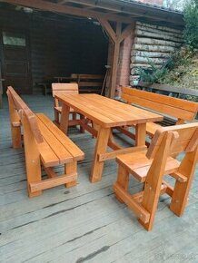 Záhradné drevené sedenie / Záhradný nábytok - stôl a lavice