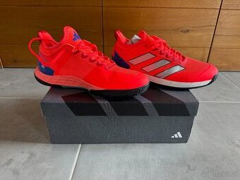 ADIDAS Adizero Ubersonic 4M-nové
