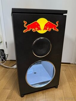 Redbull chladička - limitovaná funkčná - Priestor pre fľašu