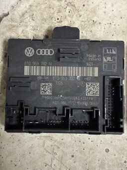 Predám diely z dverí Audi A5 B8