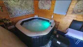 Nafukovacia vírivka pre 4 osoby 800l Intex Pure Spa Deluxe