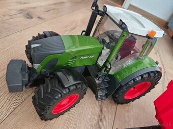 Traktor bruder s vleckou