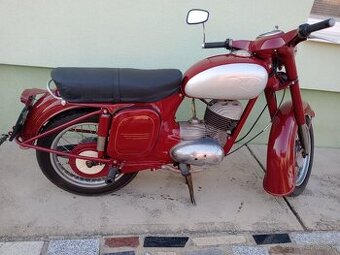 Čz 250 model 455 deluxe