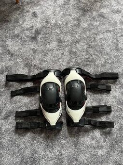 Kolenní Ortezy Pod K700