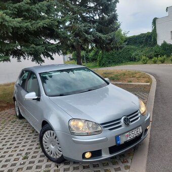 Volkswagen golf 5 1.6 75kw