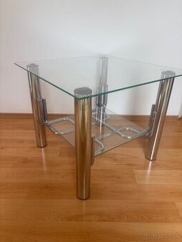 Konferenčný stolík 60x60cm - 1