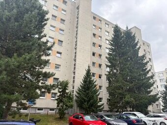 3-izbový byt v Banskej Bystrici časť Radvaň
