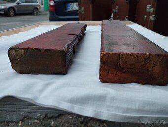 Drevené dekoracie na stenu