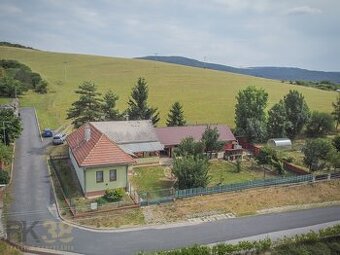 Predaj rodinného domu v obci Jánovce - 1