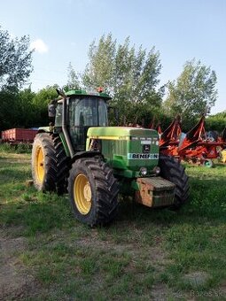 John Deere 4755