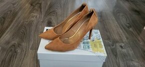 Dámske kožené lodičky Carinii - 1