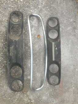 Tatra 603-2 predna maska