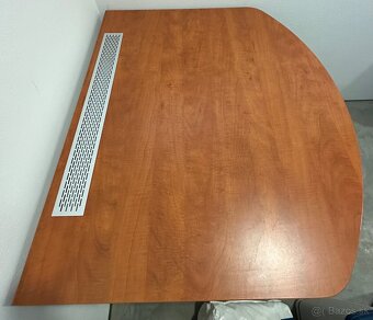 Pracovny / kuchynsky stol