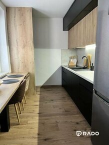 RADO | Na prenájom zariadený 2-izbový byt v Trenčíne na Veľk