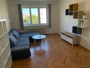 2 izbový byt, Komenského, Košice - Staré mesto, PARKOVANI