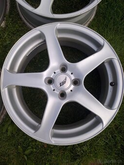 4x108 R17