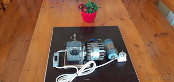 motor s prevodovkou