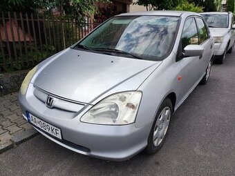 Predám HONDA CIVIC VII 1.7 ctdi, 74kW