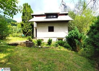 MUROVANÁ CHATA SO ZÁHRADOU 586 m2, Bardejov