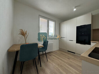 Prenájom krásny 2 izbový byt, kompletne zariadený, centrum m