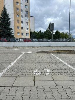 Exkluzívne na predaj parkovacie miesto na Tulskej ulici