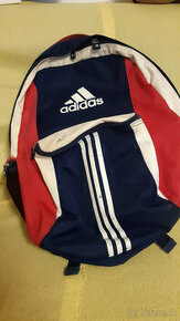 Predám použivaný ruksak Adidas. - 1