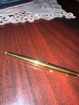 Parker 75 14K GF cap & barrel USA