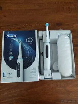 Zubná kefka Oral B séria 5