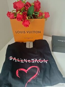 balenciaga tričko