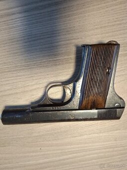 Predám vzácnu pištoľ Praga  cal. 7,65mm Browning