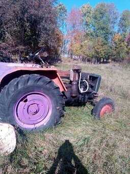 Rozpredam na diely Zetor 25