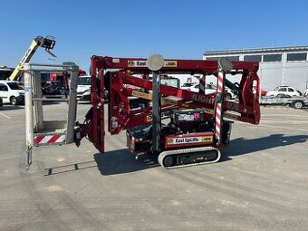 Kĺbová plošina na pásovom podvozku Hinowa Light Lifft 17.75