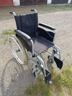 Predam invalidný vozík+choditko