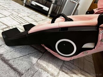 Predáme dvojkombináciu Stokke Trialz vo veľmi dobrom stave