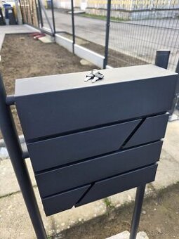 Poštová schránka - 1