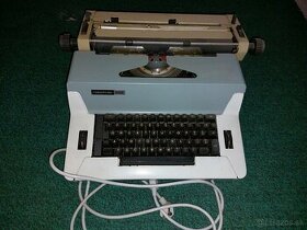 Písací stroj Robotron 202