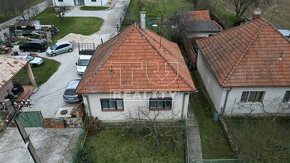 Na predaj rodinný dom - 90m2 v obci Čeľadince s pozemkom...
