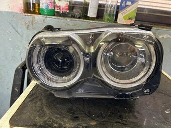 Dodge Challenger predné svetlo kúpím