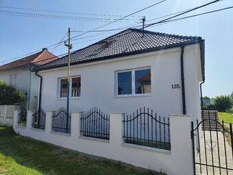 Na predaj kompletne zrekonštruovaný rodinný dom – Bušince (o