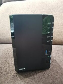 Predám Synology DS220+, používaný bez diskov