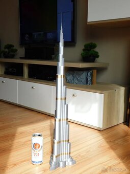 Burj Khalifa 828mm Mierka 1:1000