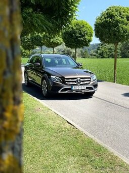 ⭐️ Mercedes-Benz E350d All-Terrain 4Matic (06/2018) – Výb ⭐️