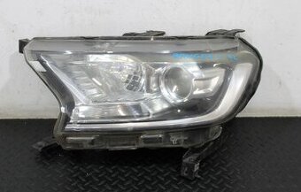 ford ranger svetlo V 5