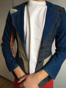 Farebny velmi zaujimavy kabat- jeans, latka , koza velk36-38