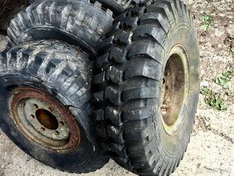 Predam 5ks disky 10,5-16 tatra 805