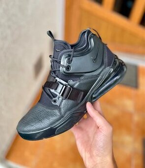 Nike Air Force 270 - 44,5 EU