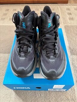 Hoka speedgoat GTX 42