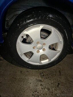 5x112r17    215/60R17